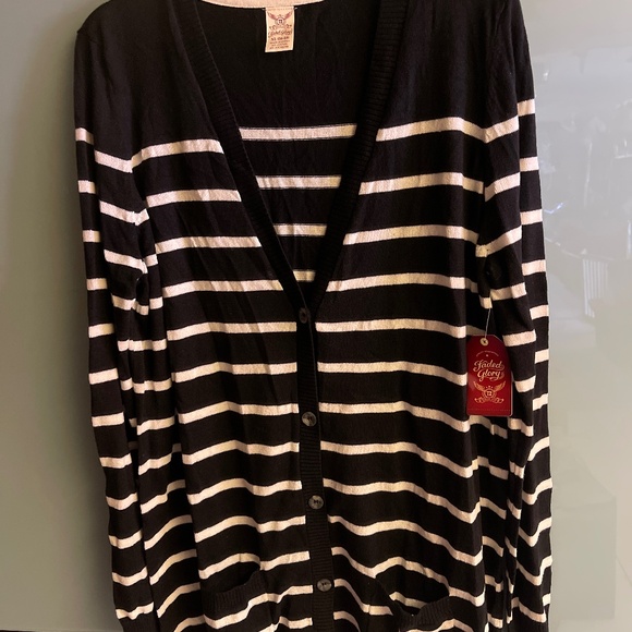 Faded Glory Cardigan Sweater  XL (16-18) - Picture 1 of 3